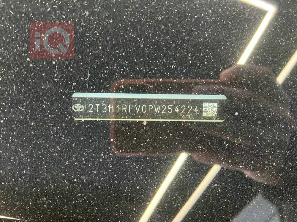 تۆیۆتا ڕاڤ 4